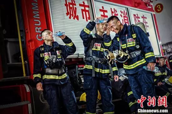 再见了，中国最后的消防战士！