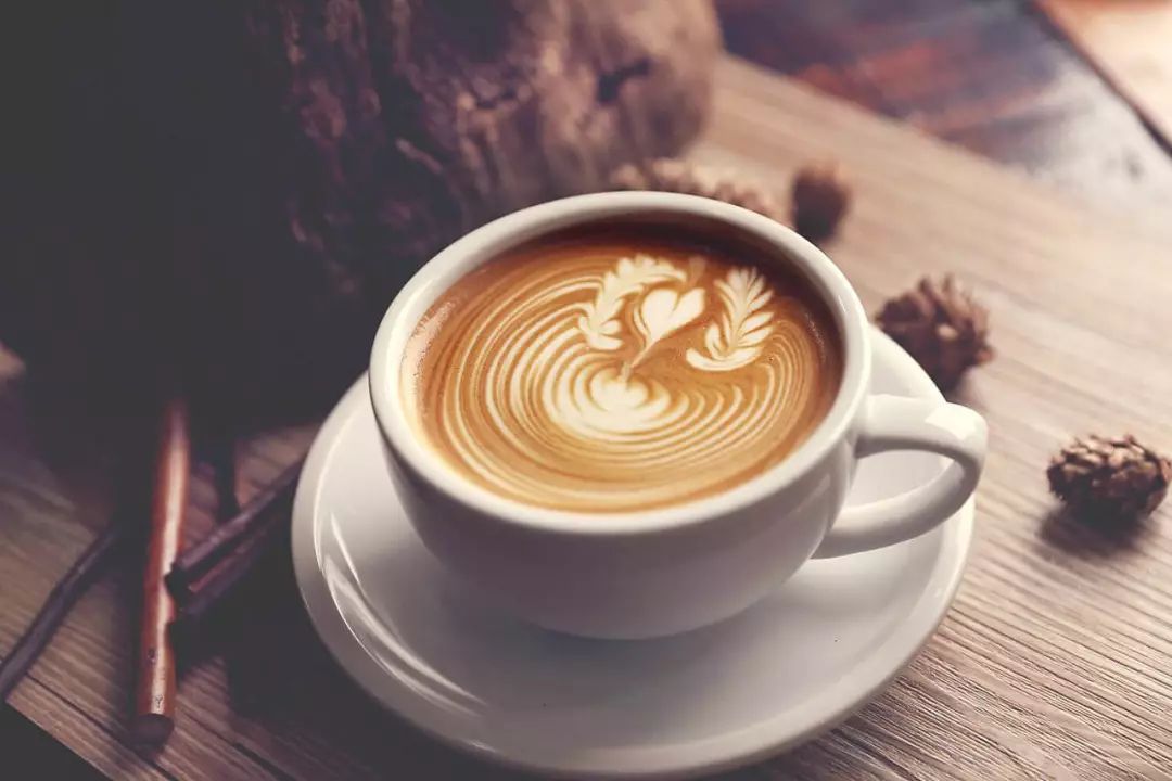 【90号茶室】连咖啡张洪基：如何让不喝咖啡的人每年买上100杯？