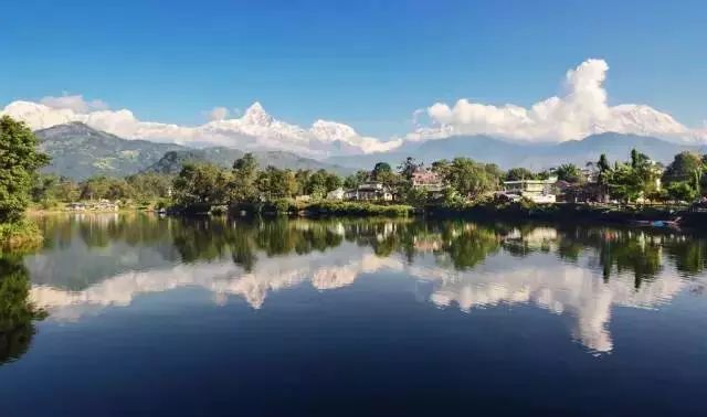 尼泊尔，雪山与古城之间的五个迷梦