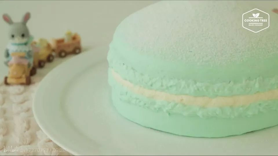 马卡龙蛋糕，梦幻之蓝感觉像个少女
