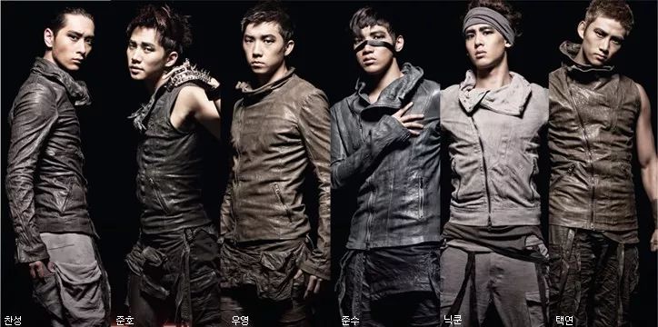 五人续约一人离开JYP，团魂满满的二代团未来依旧值得期待！