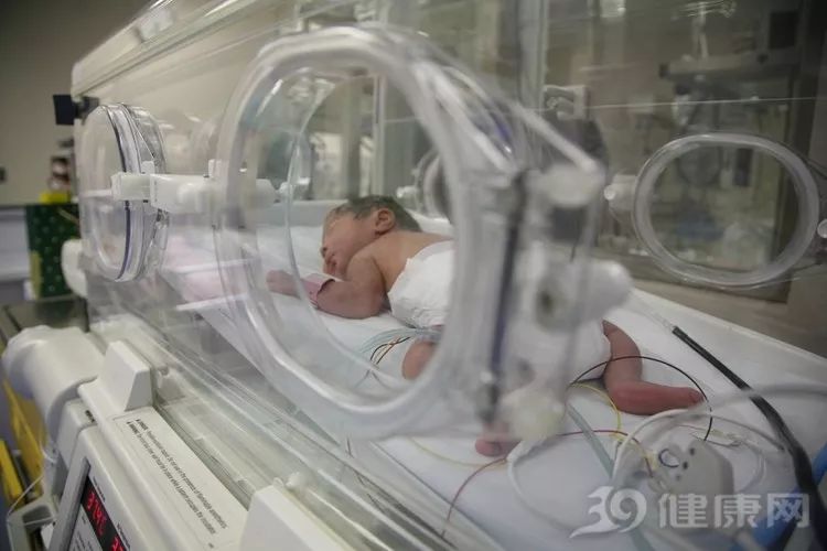 每年90万「缺陷婴儿」的生死抉择