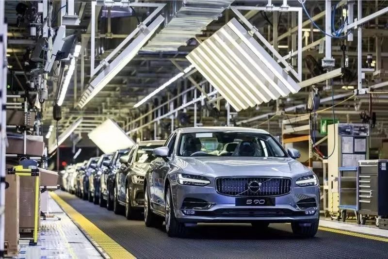 钟观 | 沃尔沃汽车大庆工厂用两年跨越10万辆，与S90一同塑造典范