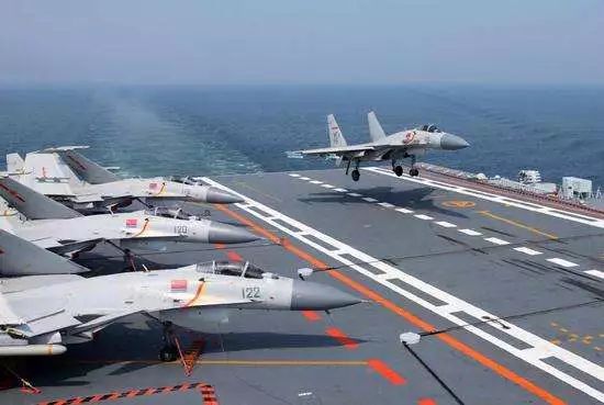 “鹘鹰”还是歼-20？谁是中国未来航母舰载机