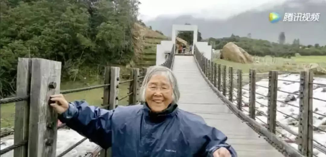 84 岁老奶奶骑行..：真扫兴！雪山只有 5130 米，太矮了！
