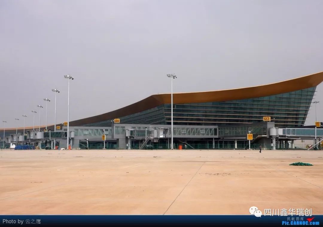 云南昆明国际机场机场护卫