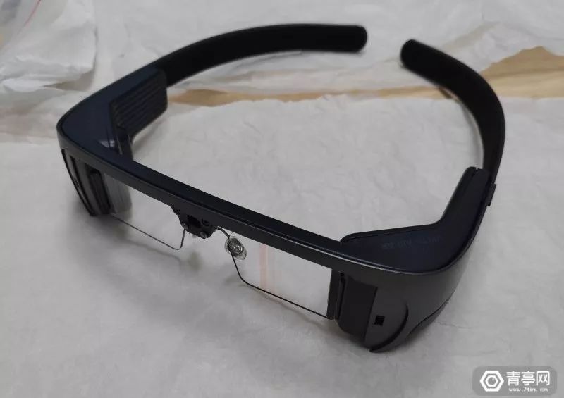 CES 2019首日AR/VR汇总：高通展示分体VR参考设计，又一波AR眼镜