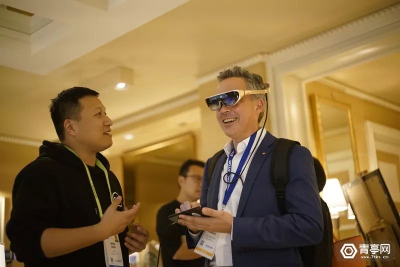 CES 2019首日AR/VR汇总：高通展示分体VR参考设计，又一波AR眼镜