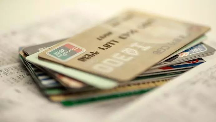 【提额】信用卡最低还款有利于提额？