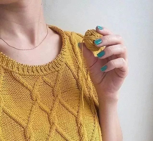 手织毛衣不好看？NO,看看这些款式，从此你会爱上手织毛衣！