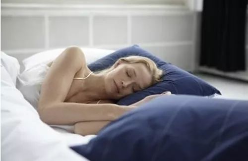 冠心病的睡眠注意事项有哪些？午睡有哪些禁忌事项？