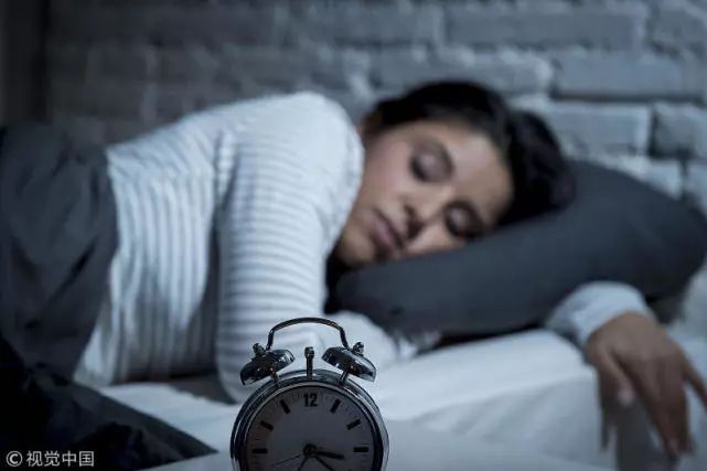 睡觉时头朝哪个方向最健康？原来是有讲究的！