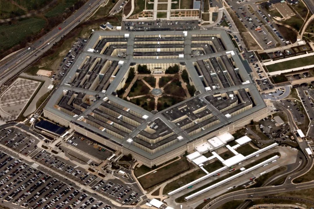 美国会通过2019财年国防授权法案 鼓吹强化..军力