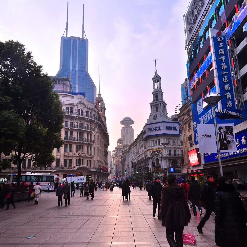 上海到底该怎么玩？这些必去的街道才是“魔都”的精华啊~