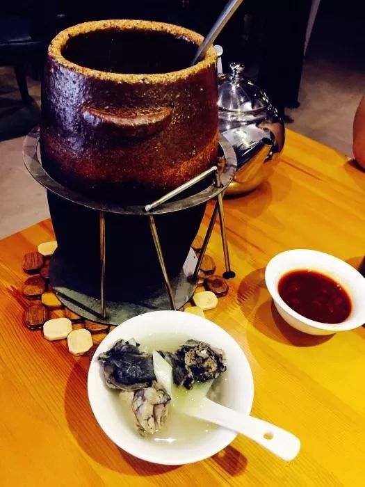 吃够了火锅烧烤？郑州这家滋补美味的焖罐，一秒征服你的味蕾！