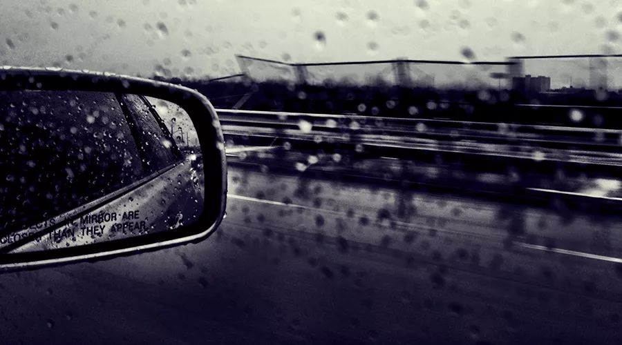 都说SUV安全，但雨天如果不注意这几点，危险系数高200%！