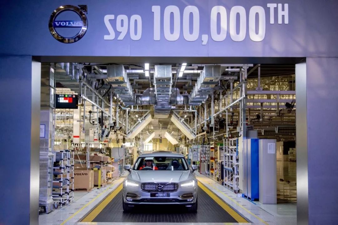 出口全球68个国家和地区 沃尔沃汽车第十万台S90大庆下线
