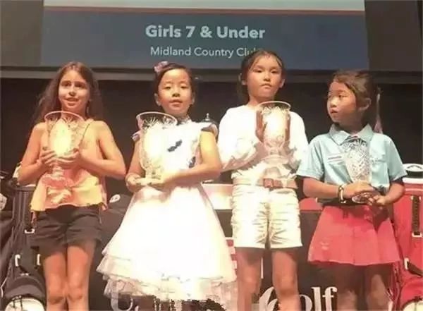 刘国梁7岁女儿夺世界冠军！比你厉害的偏偏比你还努力！