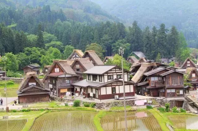 ..这个古老村庄，为何能成为美丽乡村范例？