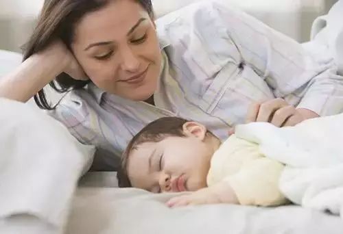 宝宝晚上睡不到一会而就醒怎么办？怎么让宝宝睡得香？