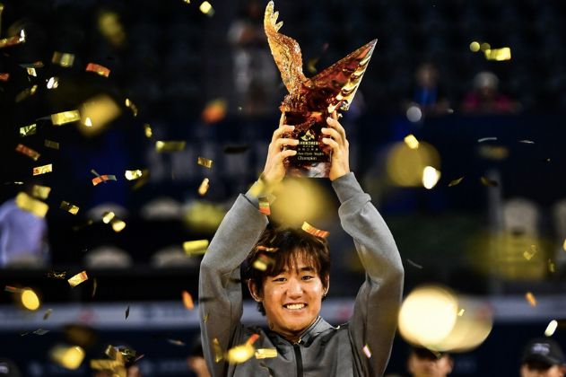 深圳西冈良仁夺得职业生涯首冠 成都托米奇破三年冠军荒