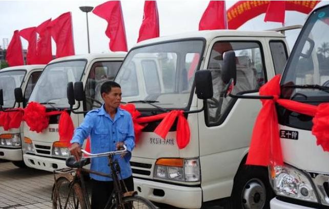 “汽车下乡”政策重启，咱们村里的年轻人能拯救中国车市吗？