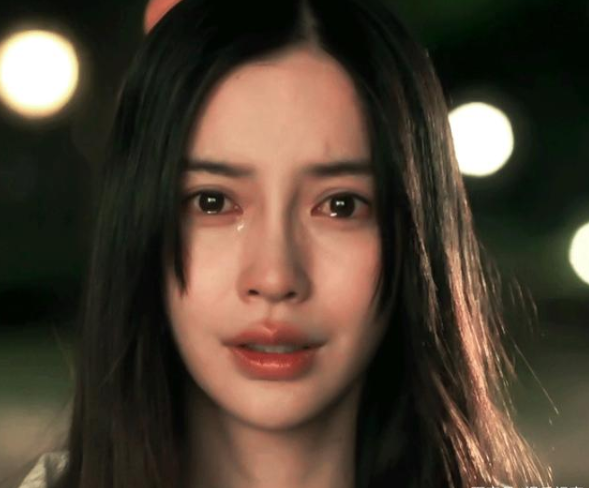 Angelababy资源降级?新剧搭档五线男明星,31岁脸瘪下垂显老态!