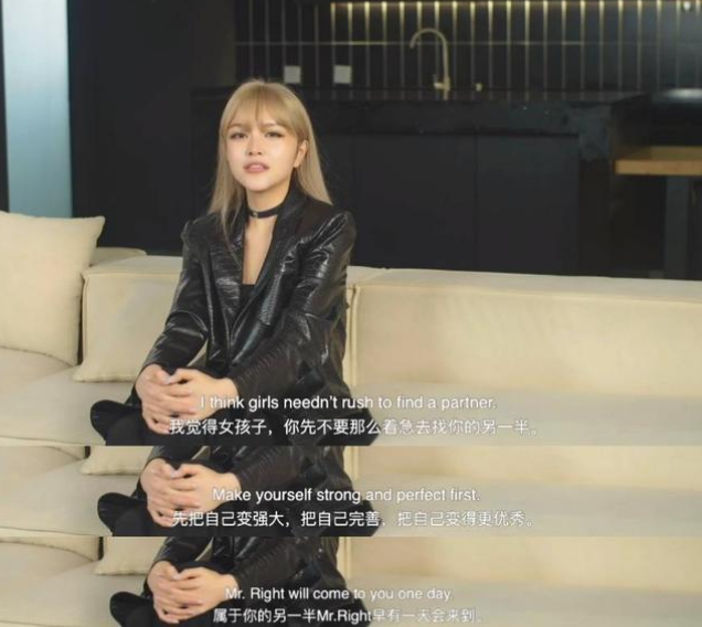 罗志祥前女友周扬青有新欢?获神秘帅哥搂肩撑伞，男方开800万豪车接送!