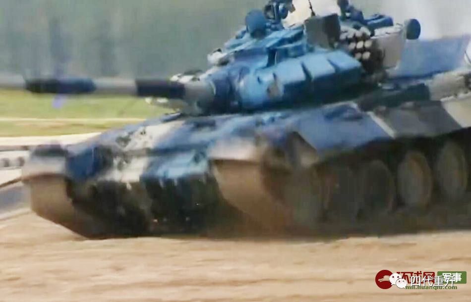 俄军空降兵都用上坦克了！中国需要吗？