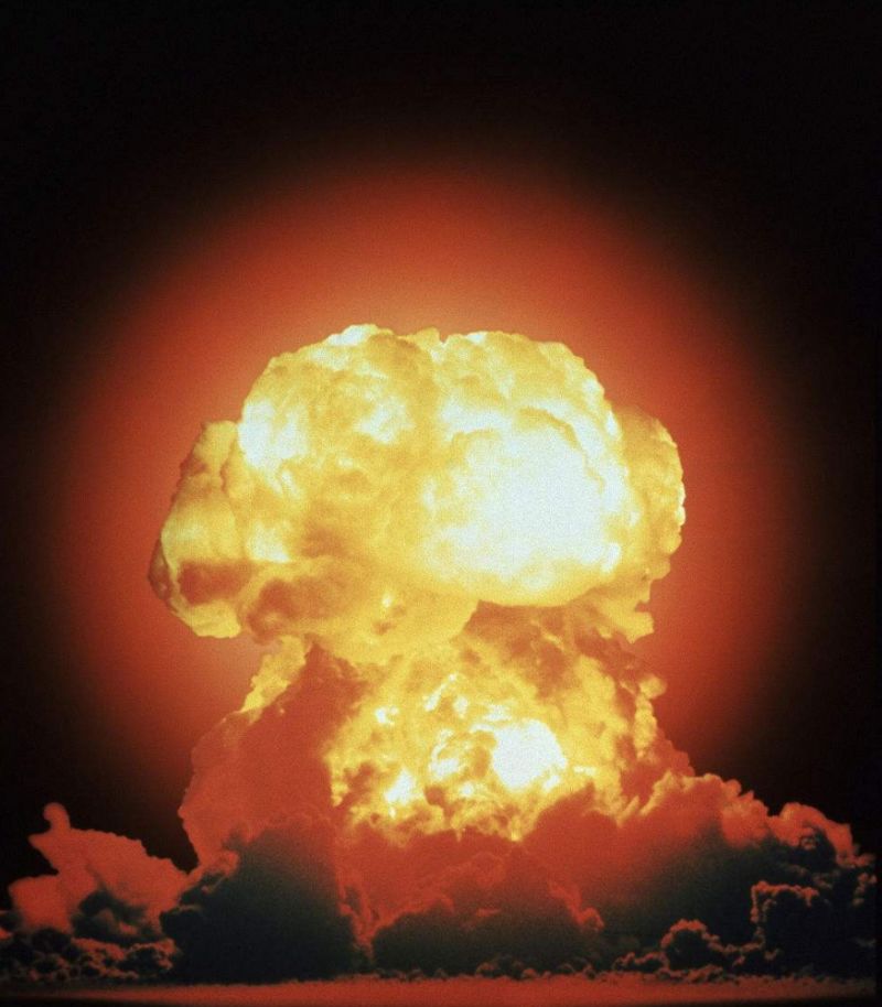 Science • 大杀器丨​能直接摧毁化武的X射线炸弹，到底是个什么东西？