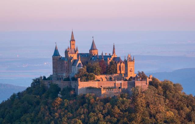 欧洲十大最美城堡，看到第3个我就想嫁了！
